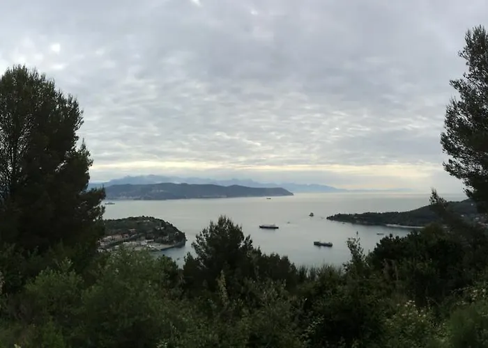 Un Giorno Di Sole Apartmán Lerici